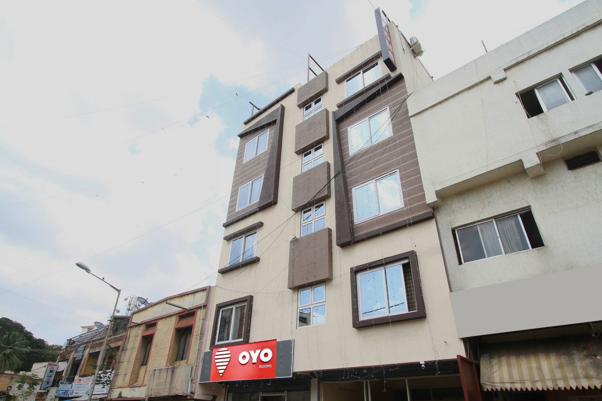 오요 9605 호텔 골든 인 벵갈루루 외부 사진